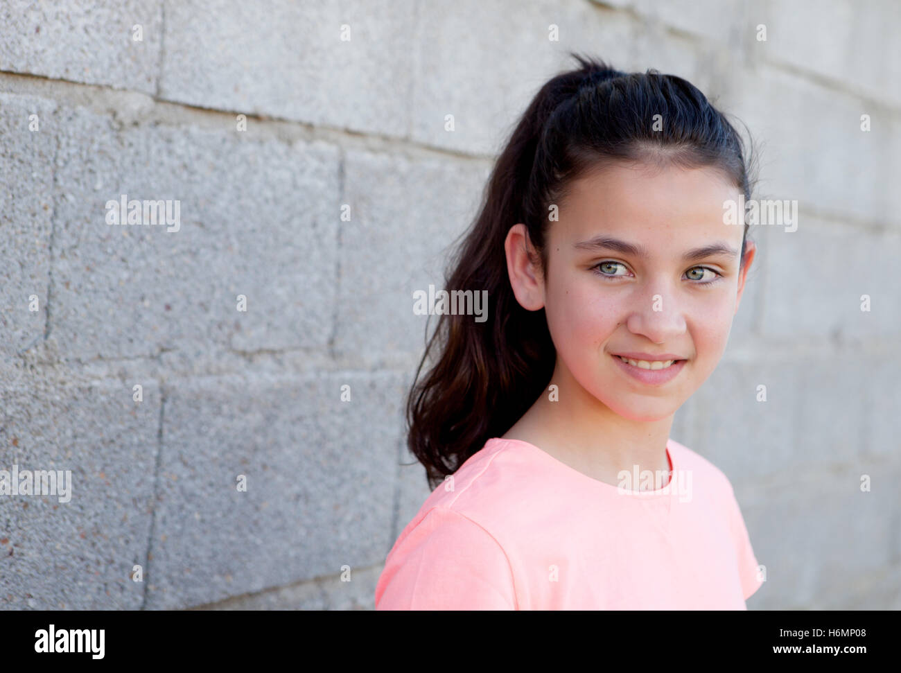 Preteen tween hi-res stock photography and images - Alamy