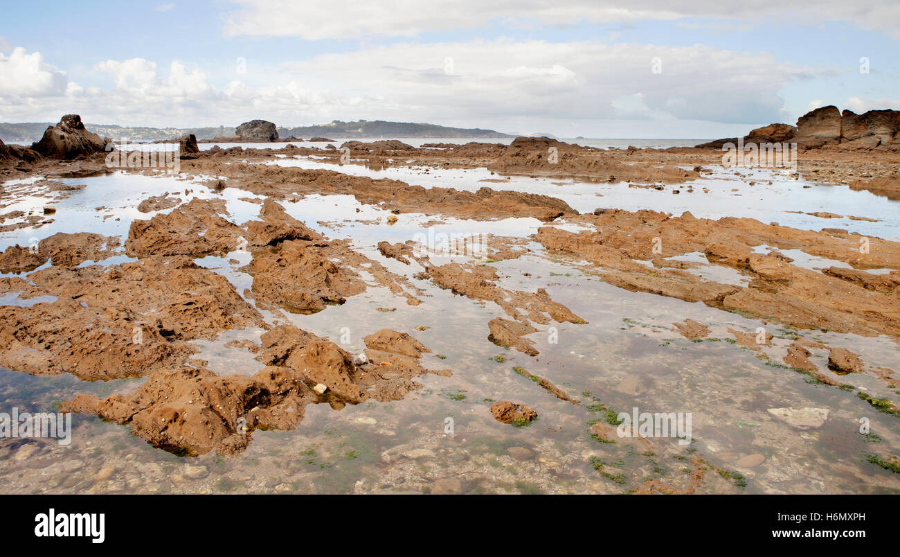 Beautiful seascape puddle water hi-res stock photography and images - Alamy
