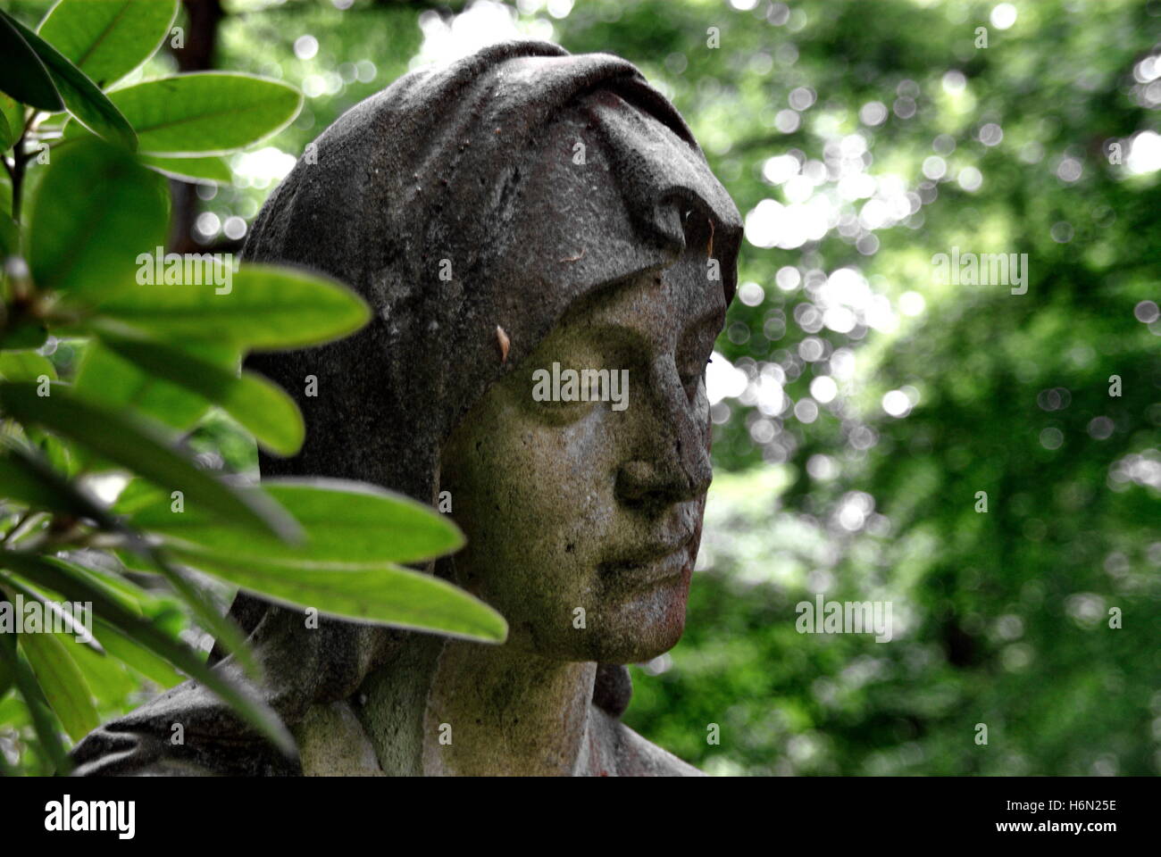 cemetery statue Stock Photo