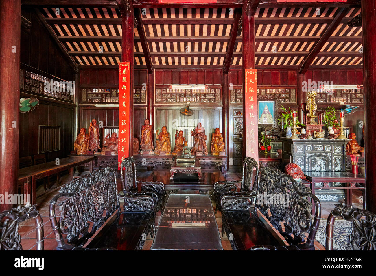 Building for monks at Tam Ton Pagoda. Thuy Son Mountain, The Marble Mountains, Da Nang, Vietnam. Stock Photo