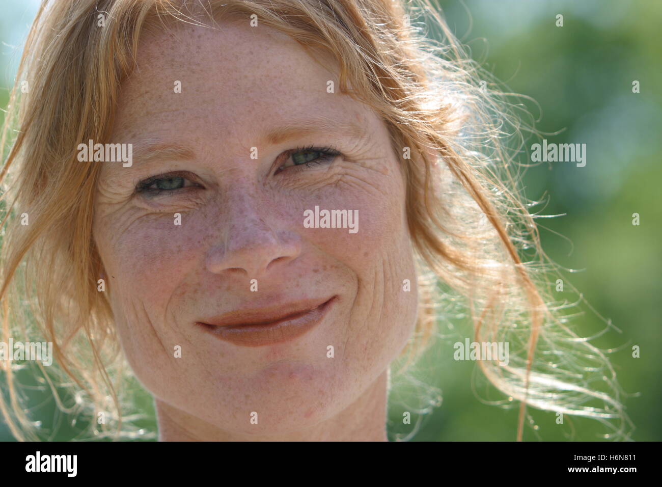 Redhead woman over 40 hires stock photography and images Alamy