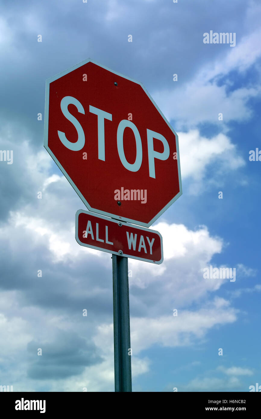 Stop work order signage hi-res stock photography and images - Alamy