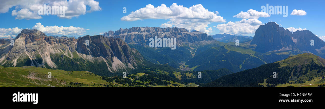 Panorama in italy hi-res stock photography and images - Alamy