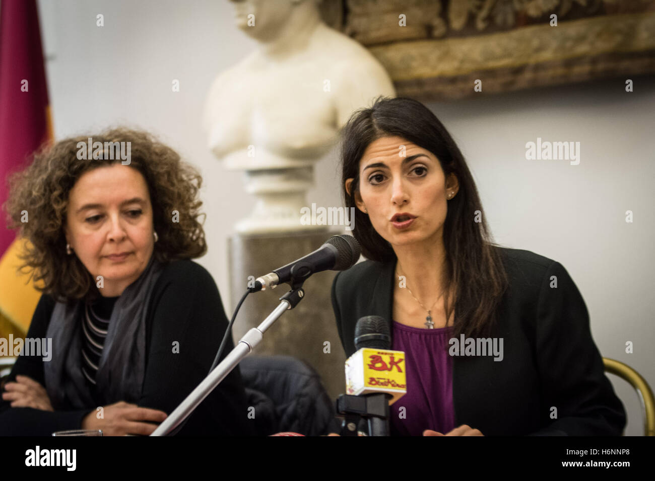 Laura baldassarre hi-res stock photography and images - Alamy
