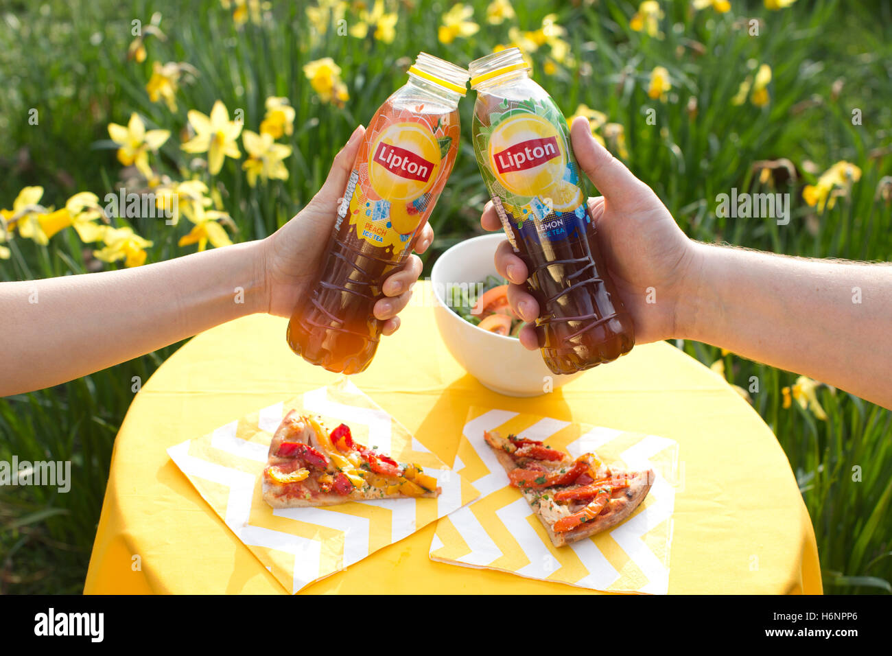 Lipton Ice Tea drinks Stock Photo - Alamy