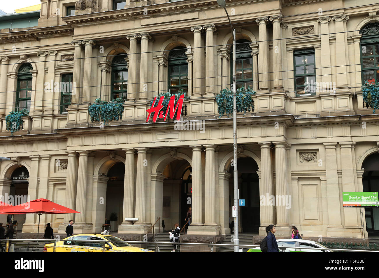 The H&M store in Melbourne, Victoria, Australia Stock Photo - Alamy