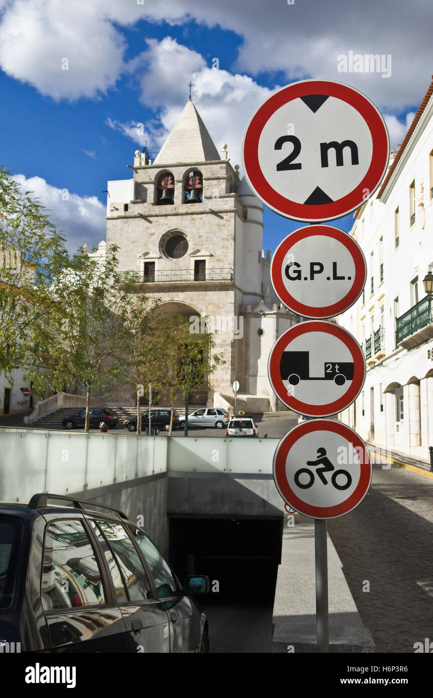 Aware traffic signs hi-res stock photography and images - Alamy