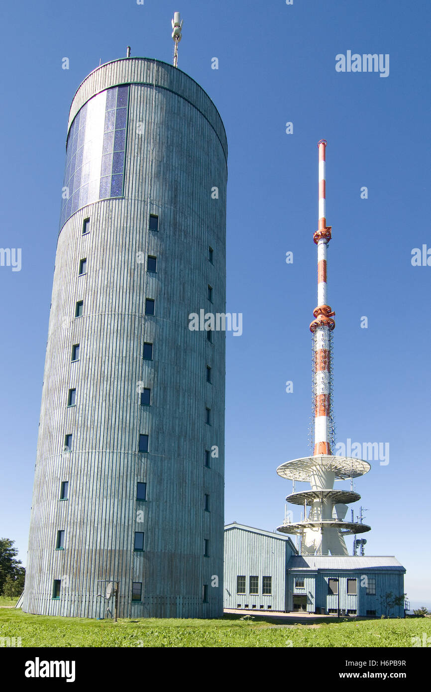 Remote constructions hi-res stock photography and images - Alamy