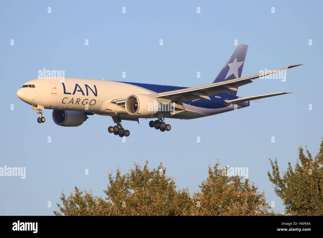 Amsterdam/Netherland Oktober 29, 2016: Boeing 777 from LAN Cargo taxing at Amsterdam Airport Stock Photo