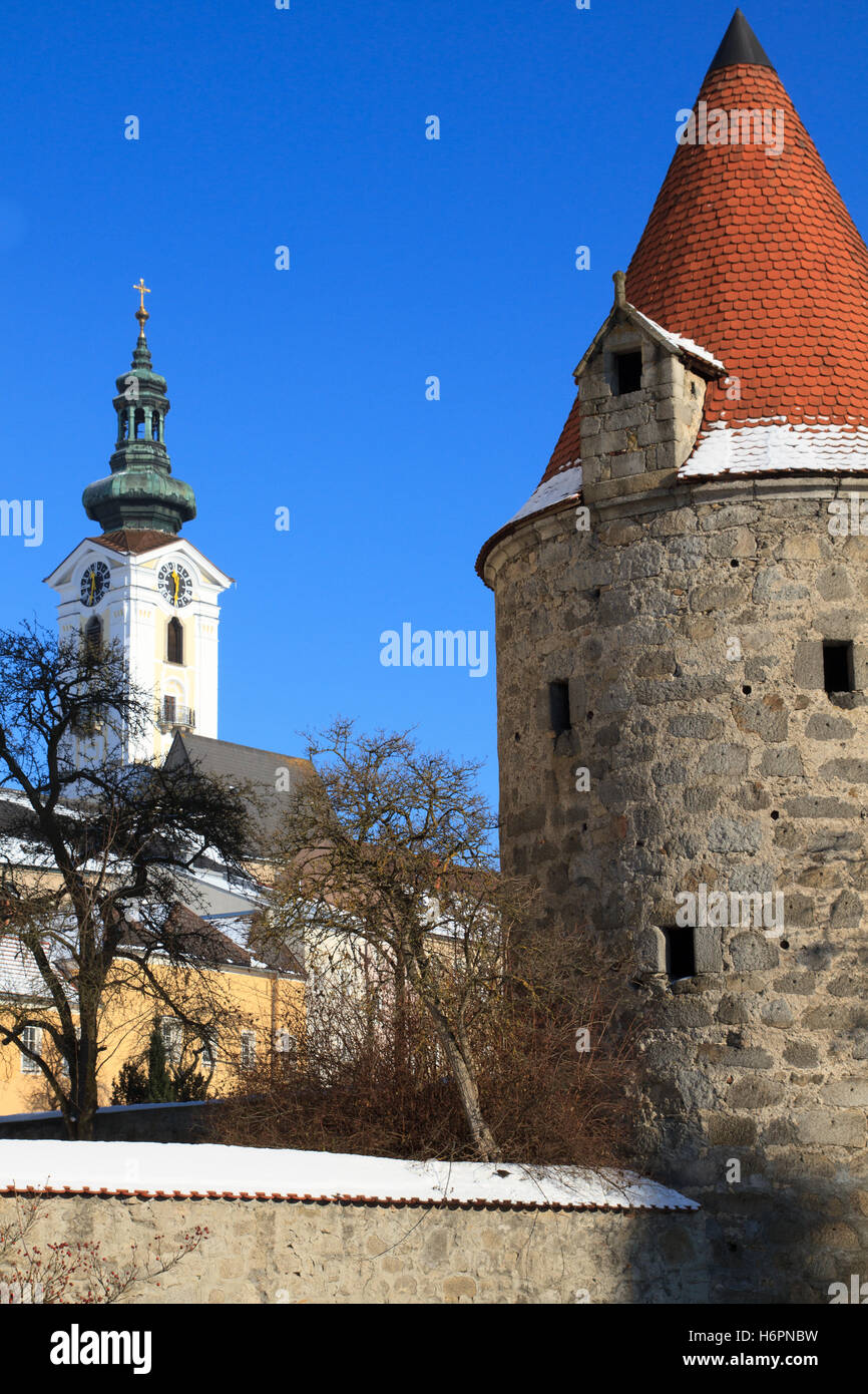 Historic buildings stone construction hi-res stock photography and ...