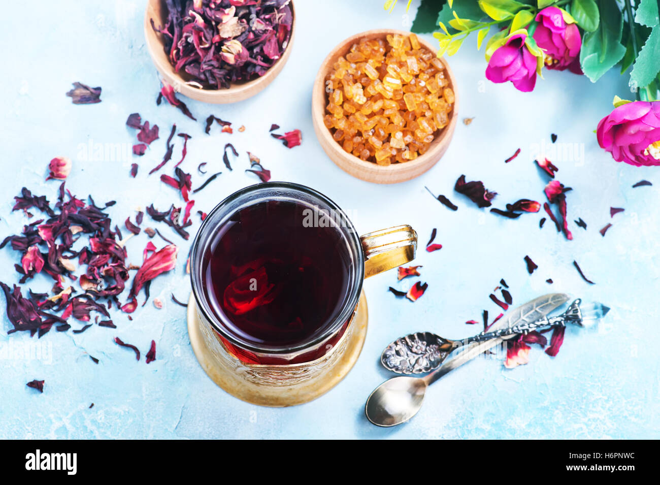 Freah Tea Therapeutic tea from flowers hi-res stock photography and images - Alamy