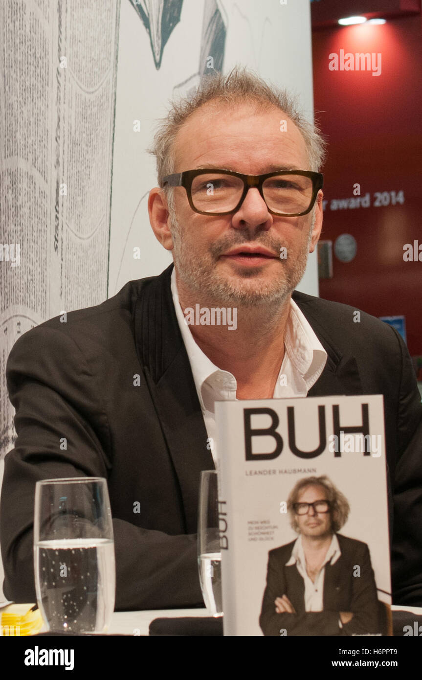 Leander Haußmann presenting his book "Buh: Mein Weg zu Reichtum, Schönheit und Glück," at the Frankfurt Bookfair 2013 Stock Photo