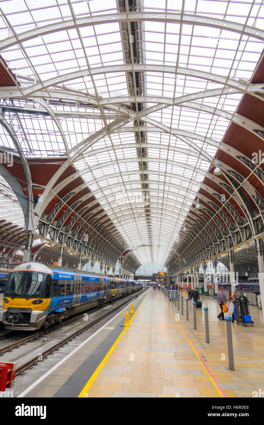 The Platforms at Paddington Station in London Stock Photo Alamy