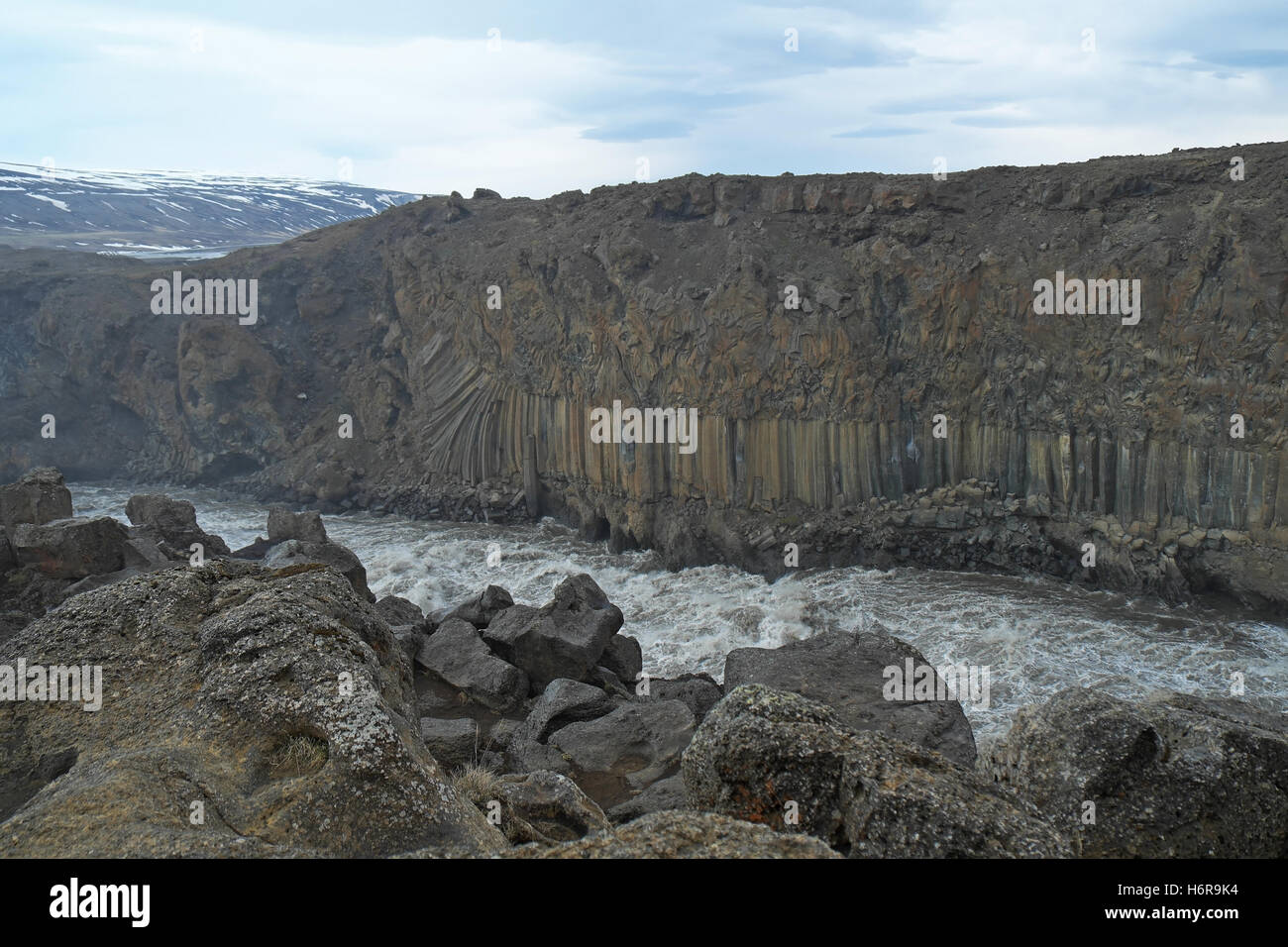 Classic columnar jointing in basalt with almost leaflike entablature