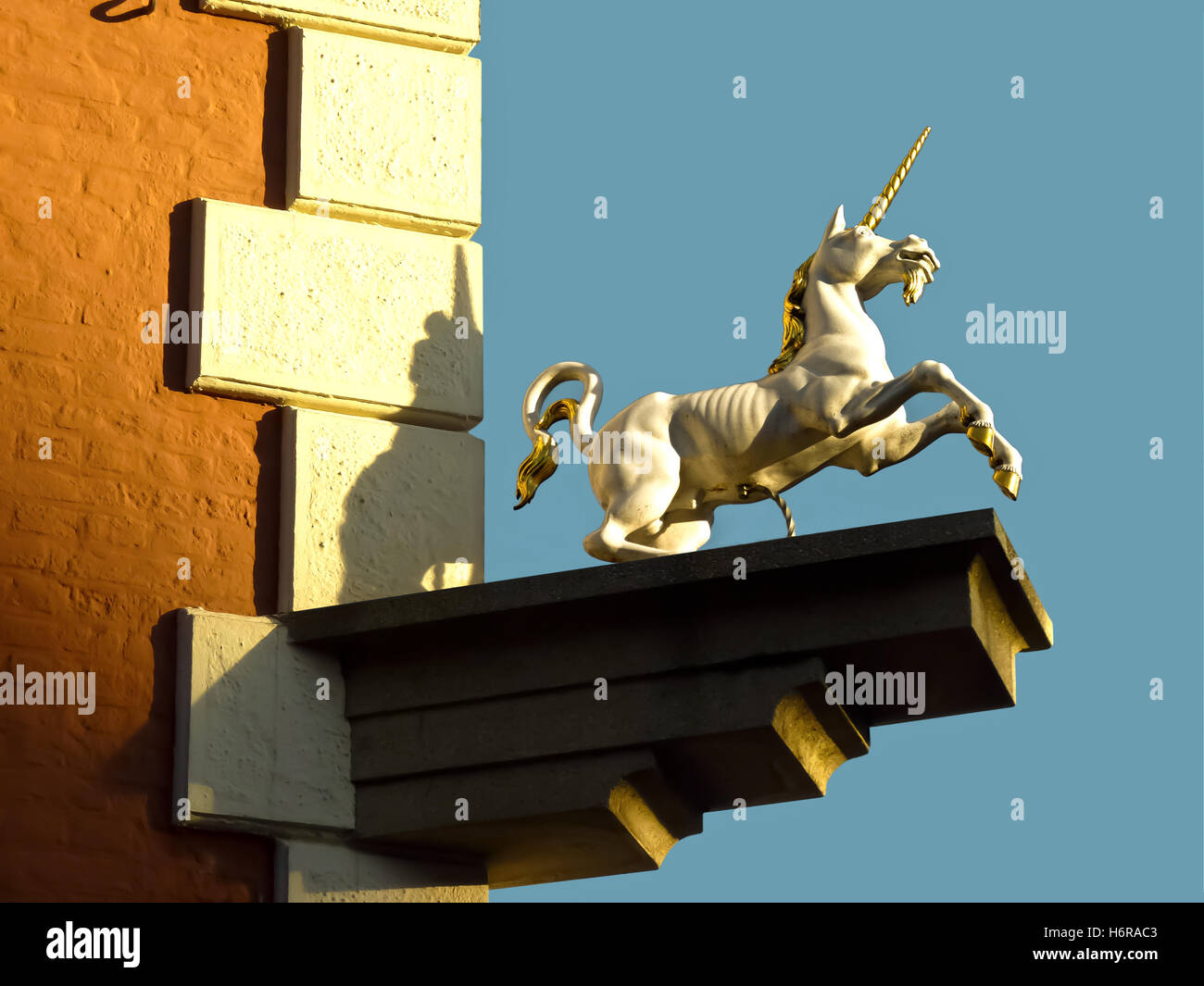 Statue unicorn sculpture hires stock photography and images Alamy