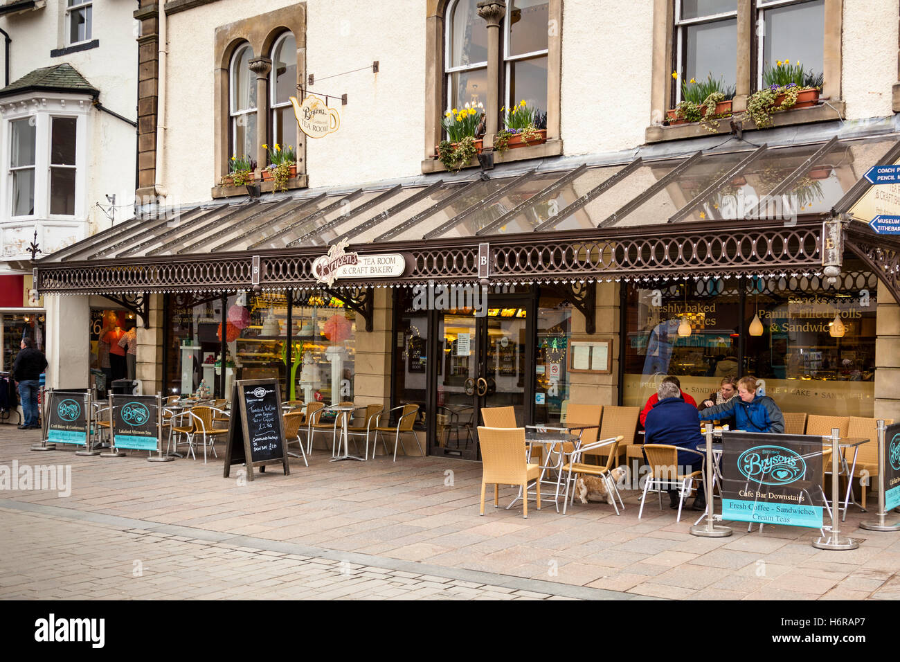 Bryson’s Tea Room and Craft Bakery, Main Street, Keswick, Lake District, Cumbria, England Stock Photo
