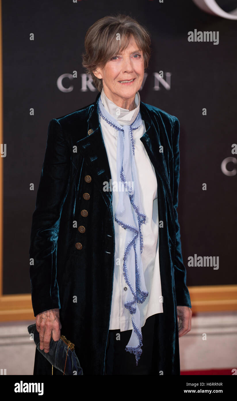 London, UK. 1st November, 2016. Dame Eileen Atkins attends the World  Premiere of new Netflix Original series 'The Crown' at Odeon Leicester  Square on November 1, 2016 in London, England. Credit: Gary