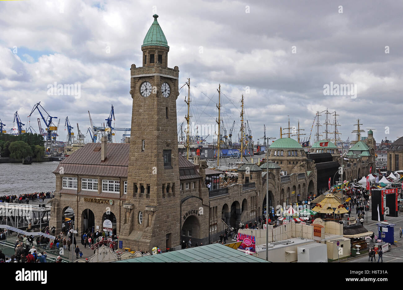 port of hamburg Stock Photo - Alamy