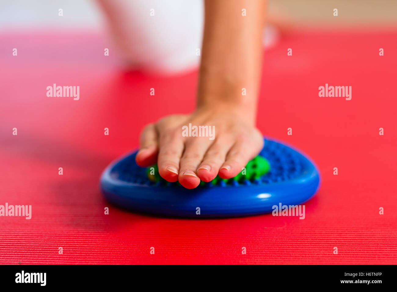 hand, active, sport, gymnastics, massage, physiotherapy, posture, woman