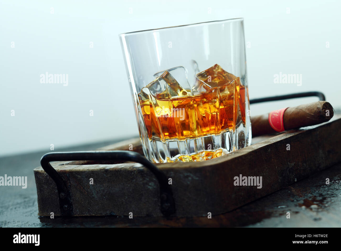 cigar bar tavern glass chalice tumbler drink drinking bibs liquid colour lifestyle model design project concept plan draft Stock Photo