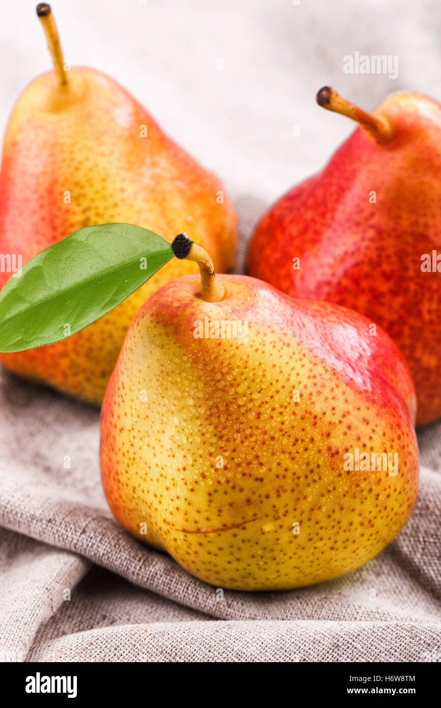 Late season fruits hires stock photography and images Alamy