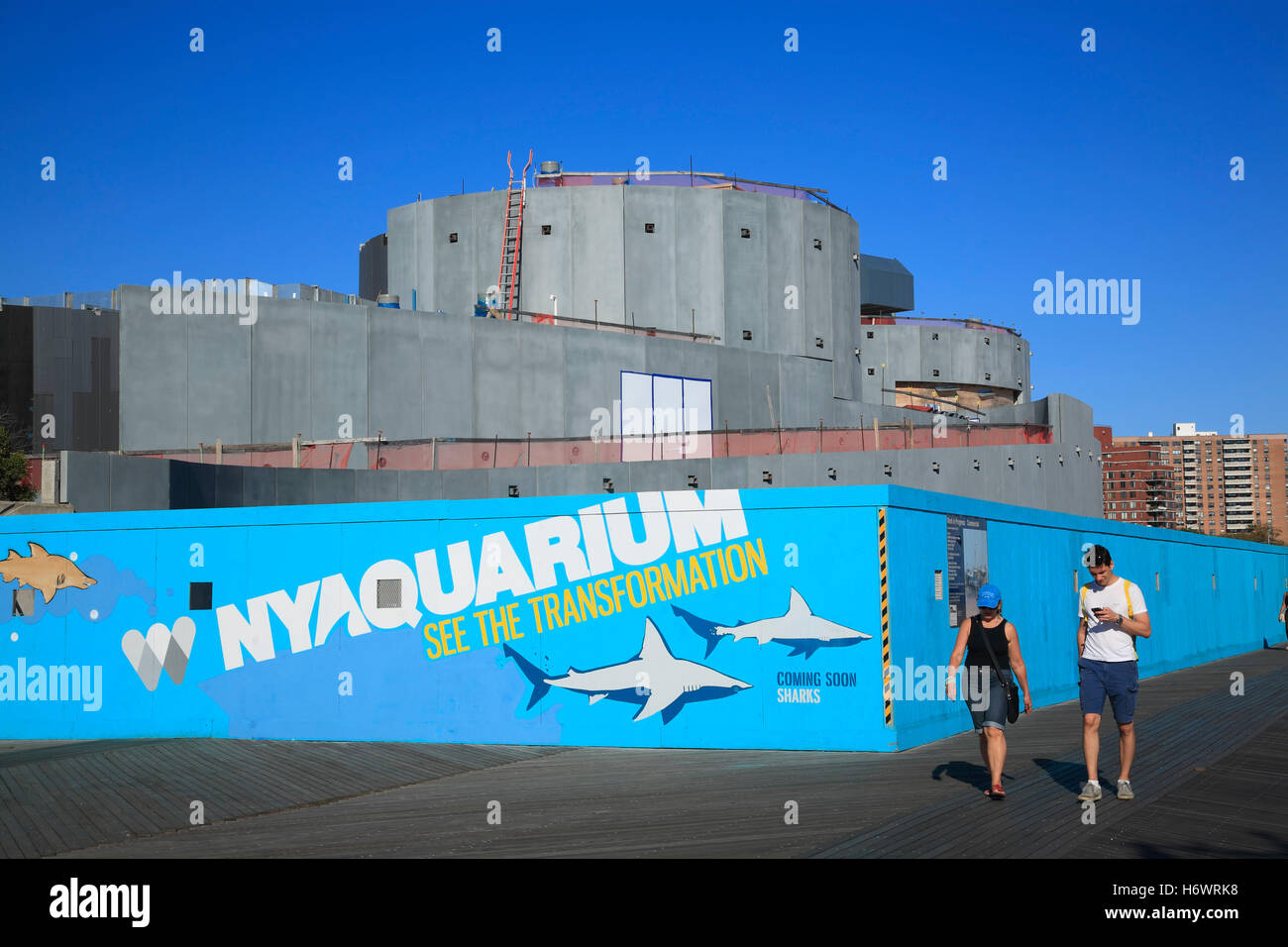 New York Aquarium under reconstruction, Promenade Boardwalk, Coney ... - New York Aquarium UnDer Reconstruction PromenaDe BoarDwalk Coney IslanD H6WRK8