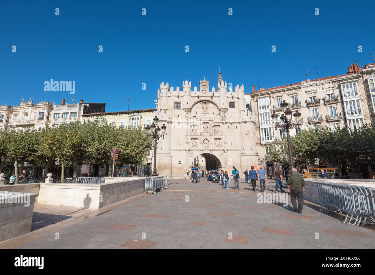 BURGOS, SPAIN OCTOBER 4 Tourist visiting Arch of Santa Maria on October 4,2016 in Burgos