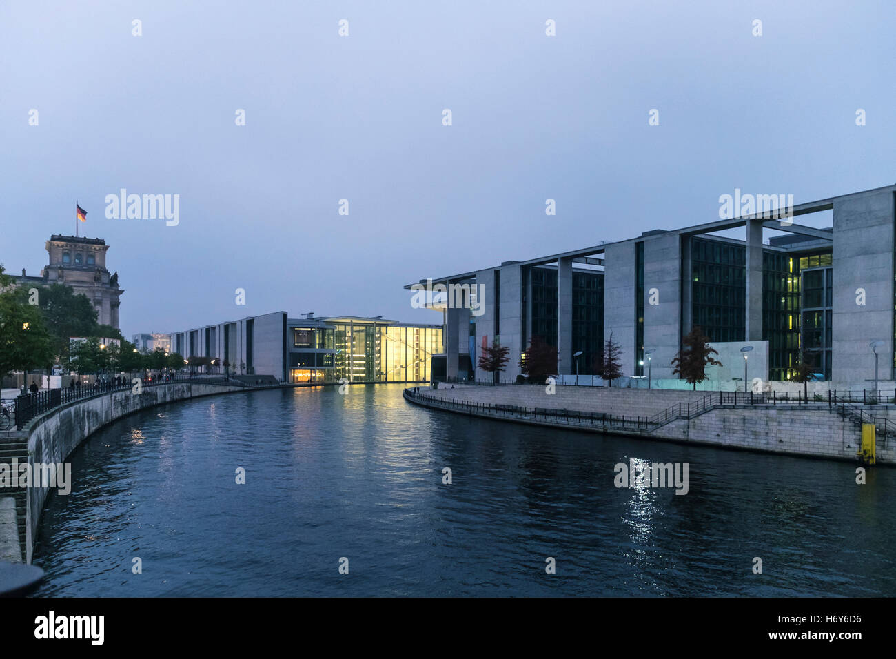 River Spree, Marie-Elisabeth-Lüders-Haus, Reichstag, German government lBuildings at night- Berlin Stock Photo