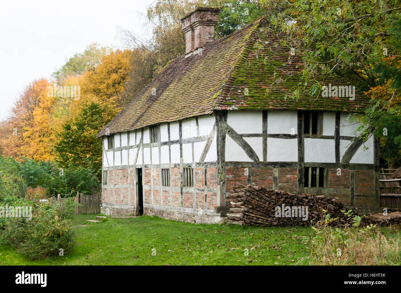 Pendean, a 17th century yeoman's house from West Lavington at the Weald
