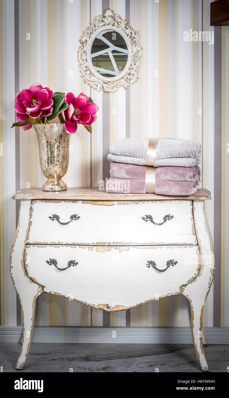 throw, blanket, shelf, flower Stock Photo Alamy