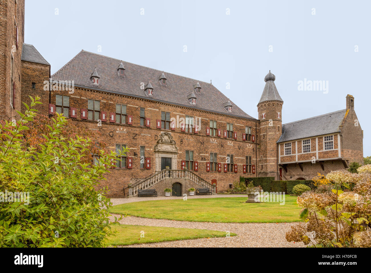 Courtyard of Huis Bergh, a 13th century castle, 's-Heerenberg, in the Achterhoek, Montferland, Gelderland, The Netherlands. Stock Photo