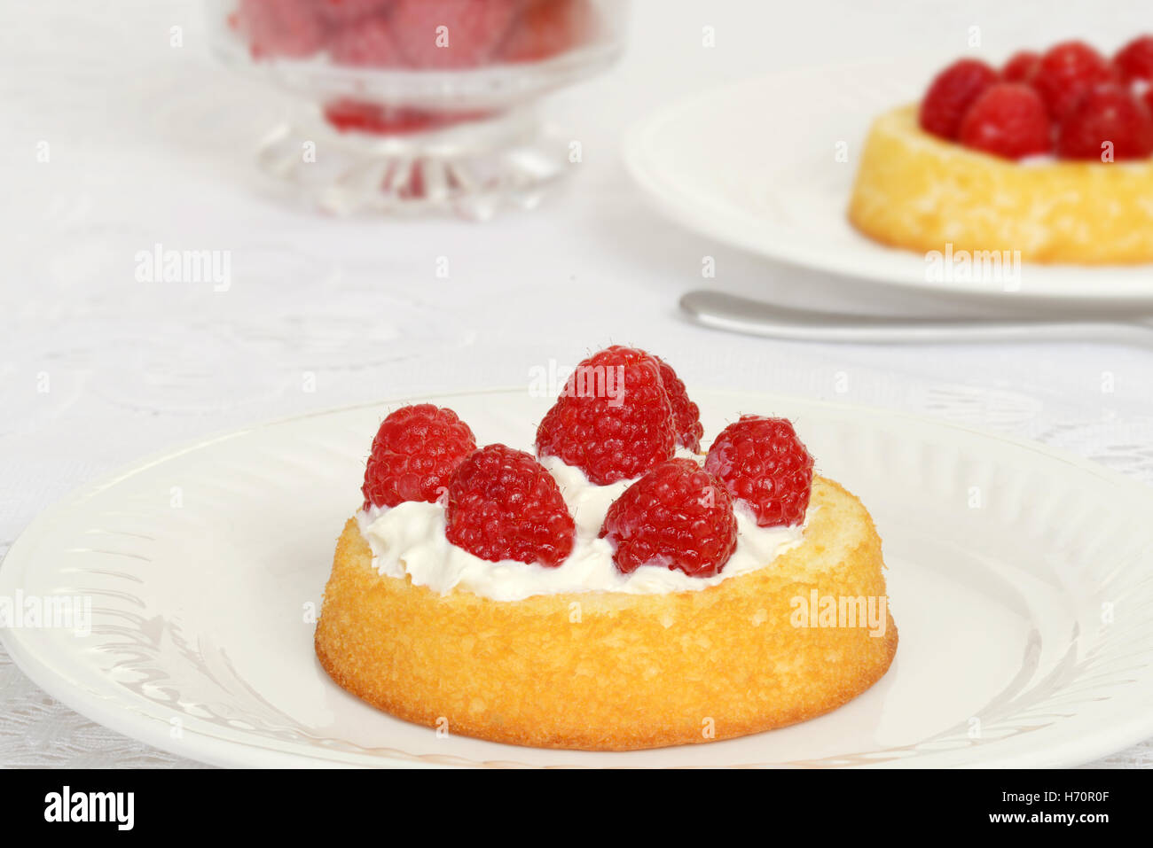 Shortcake Rasperry Classic shortcake hi-res stock photography and images - Alamy
