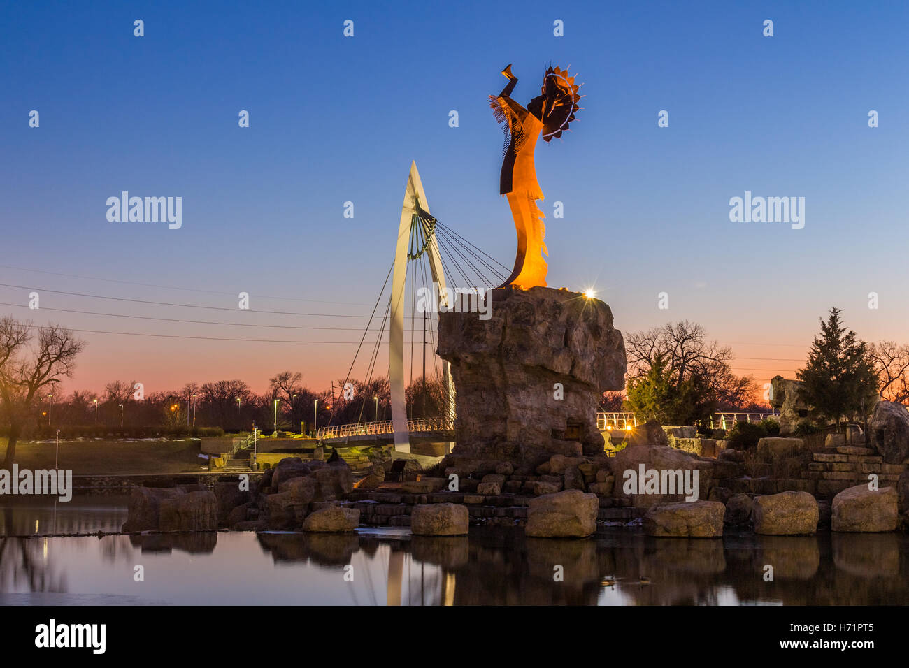 Keeper of the Plains sunset in Wichita, Kansas Stock Photo Alamy