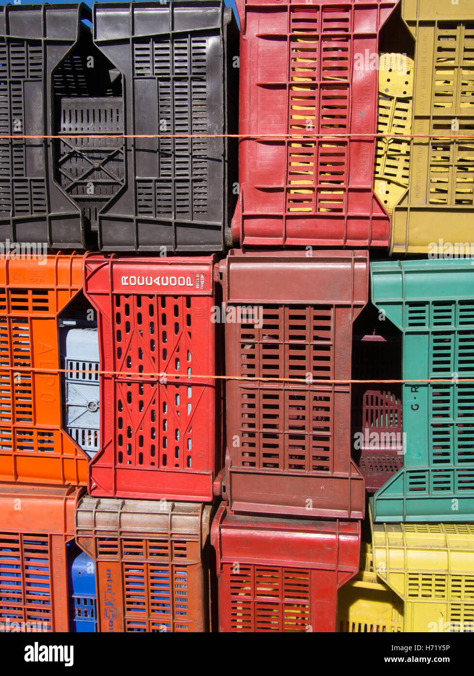 Plastic crates hires stock photography and images Alamy