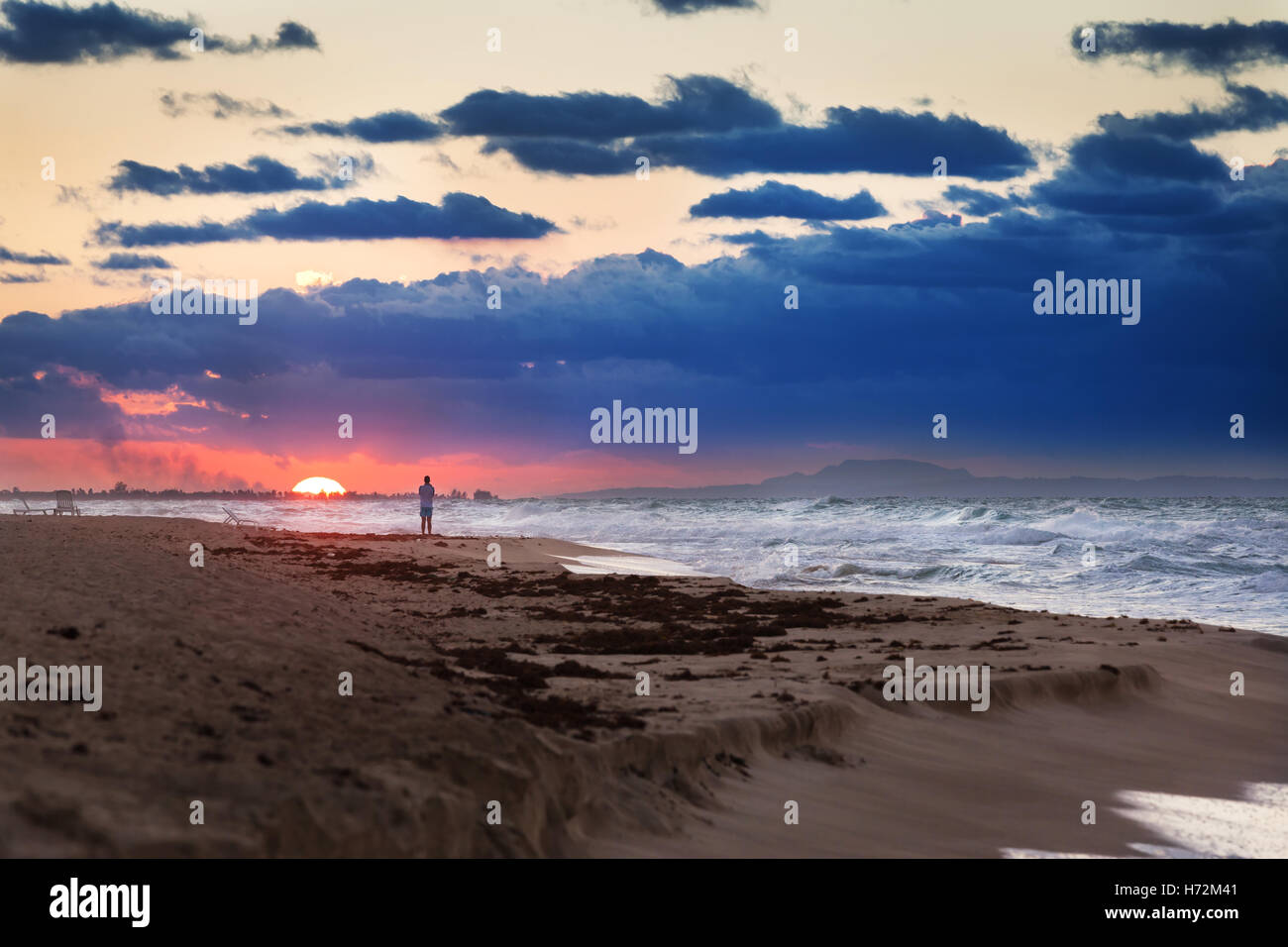 beautiful red sunset on the ocean Stock Photo - Alamy