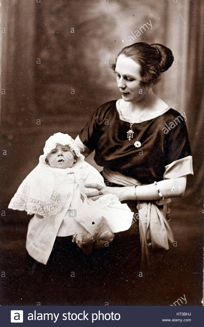 1920s Mother Baby Stock Photos & 1920s Mother Baby Stock Images - Alamy