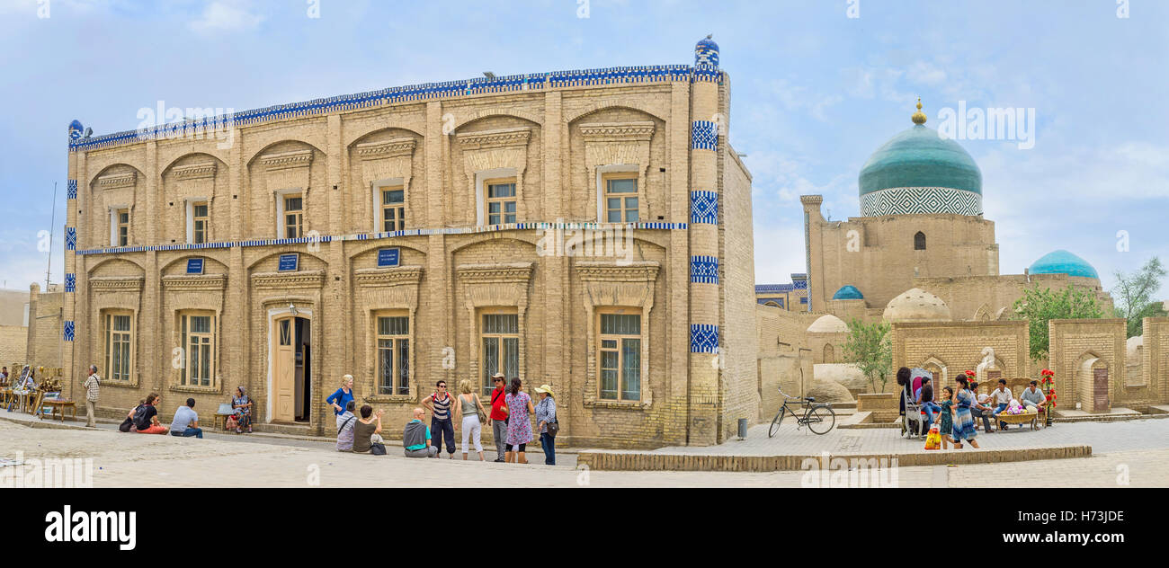 The Contemporary Art Gallery located next to the Pahlavon Mahmud Mausoleum, in heart of the old town Stock Photo