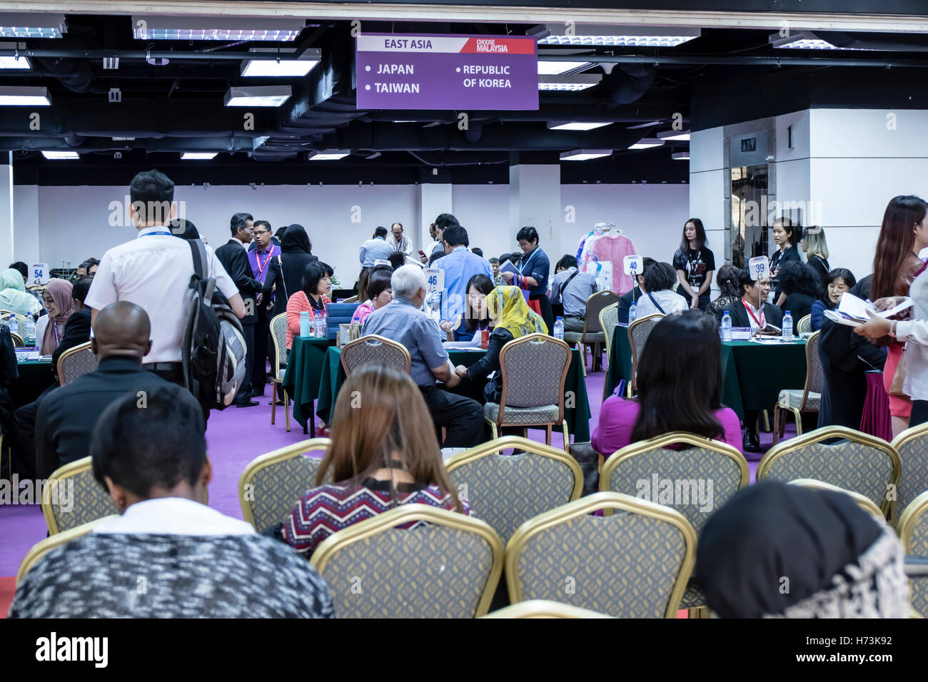 Kuala Lumpur, Malaysia. 2nd Nov, 2016.  Malaysia Fashion Week 2016 starts today at MATRADE in Kuala Lumpur, Malaysia. Fashion industry traders from Asia region gathers to market their clothings, cloths and handicrafts. Credit:  Danny Chan/Alamy Live News. Stock Photo