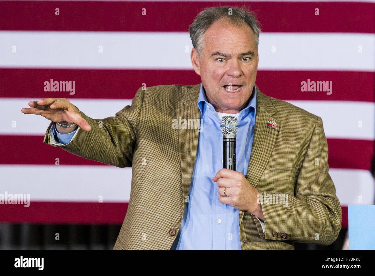 Sheet metal workers local union 19 hires stock photography and images