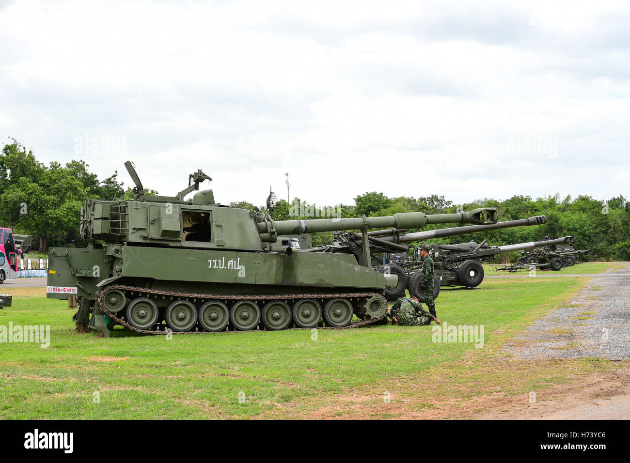 Lopburi, Thailand. 2nd November, 2016. Gunnery practice with live ammunition of Thai Artillery military at Artillery Center on November 2, 2016 in lopburi, Thailand. Credit:  Chatchai Somwat/Alamy Live News Stock Photo