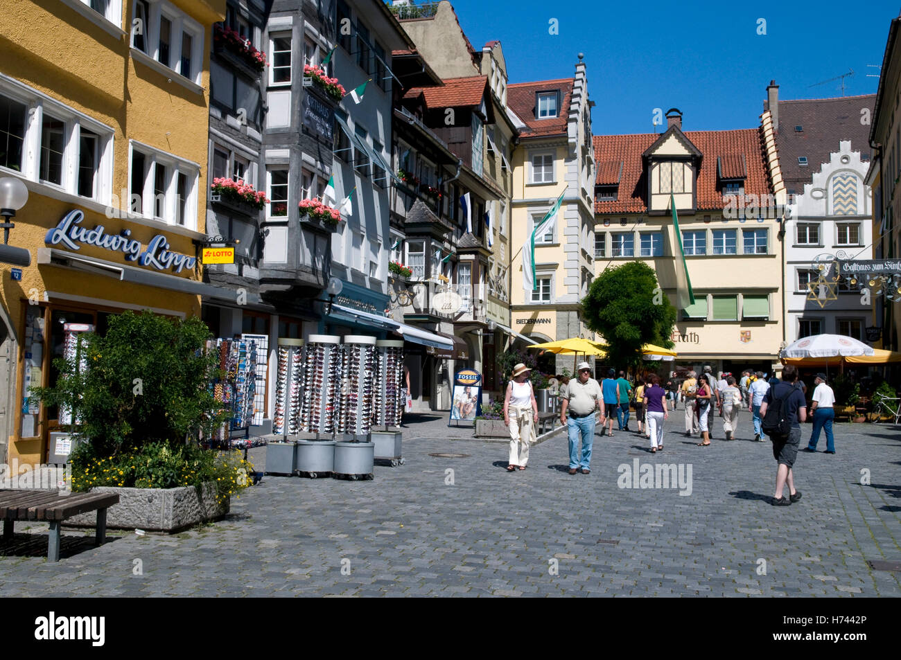 Maximilianstrasse shopping street in the old town, Lindau, Lake