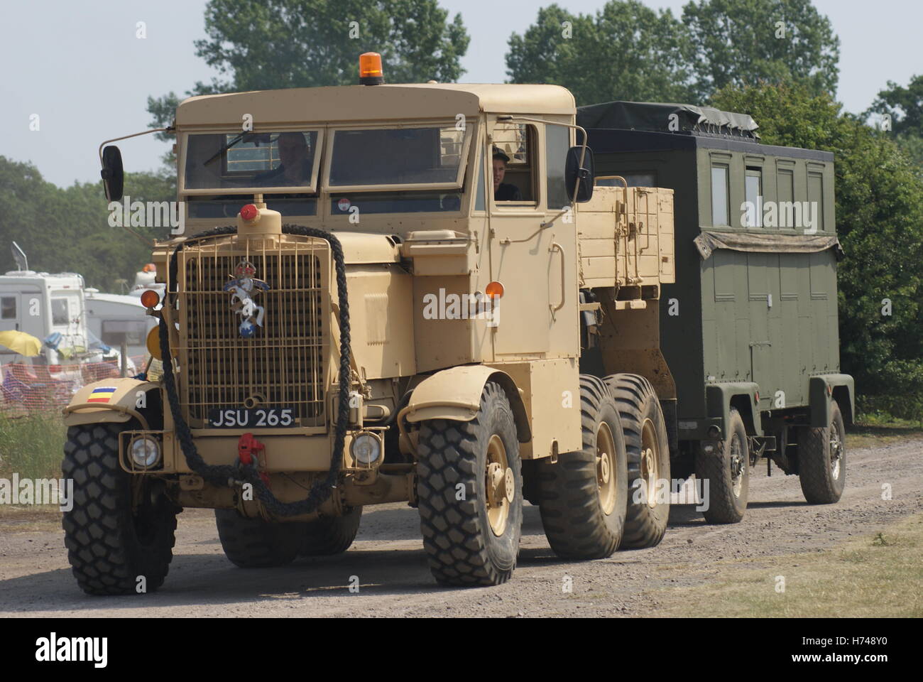 Vintage truck hi-res stock photography and images - Alamy