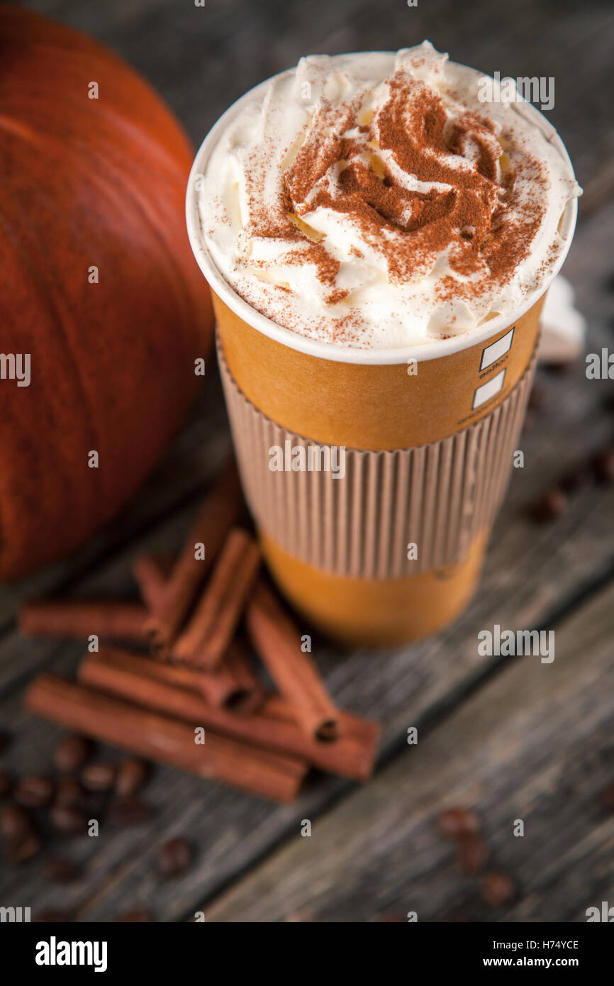 Pumpkin spice latte in a paper cup Stock Photo - Alamy