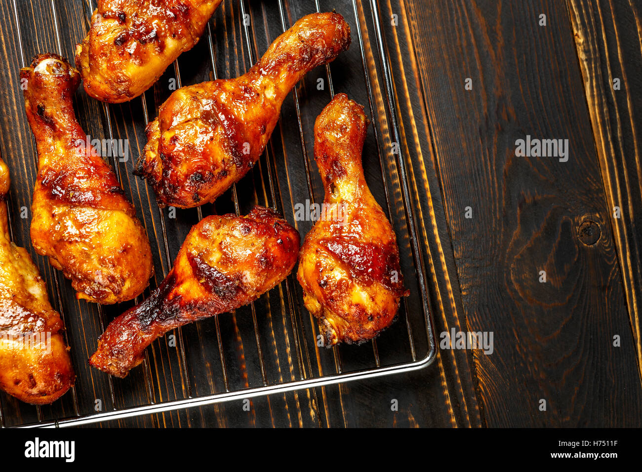 Grilled chicken legs on the grill Stock Photo Alamy