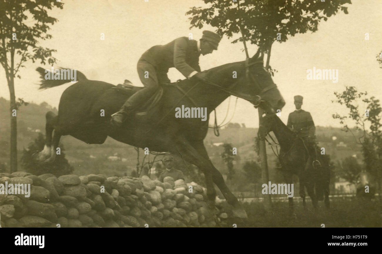 Officers of the Royal Italian Army cavalry to leap Stock Photo
