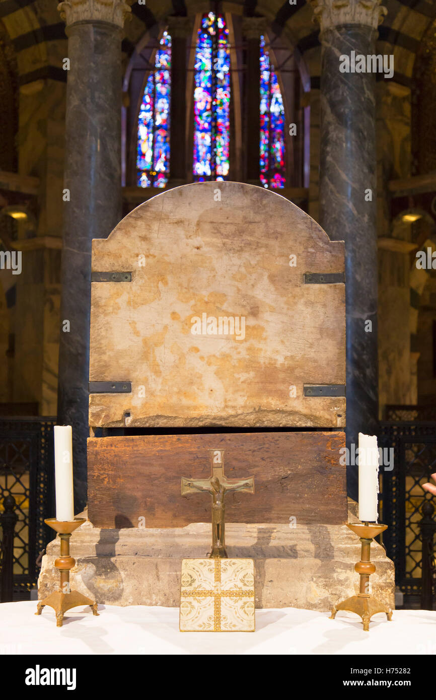 Throne Aachen High Resolution Stock Photography and Images - Alamy
