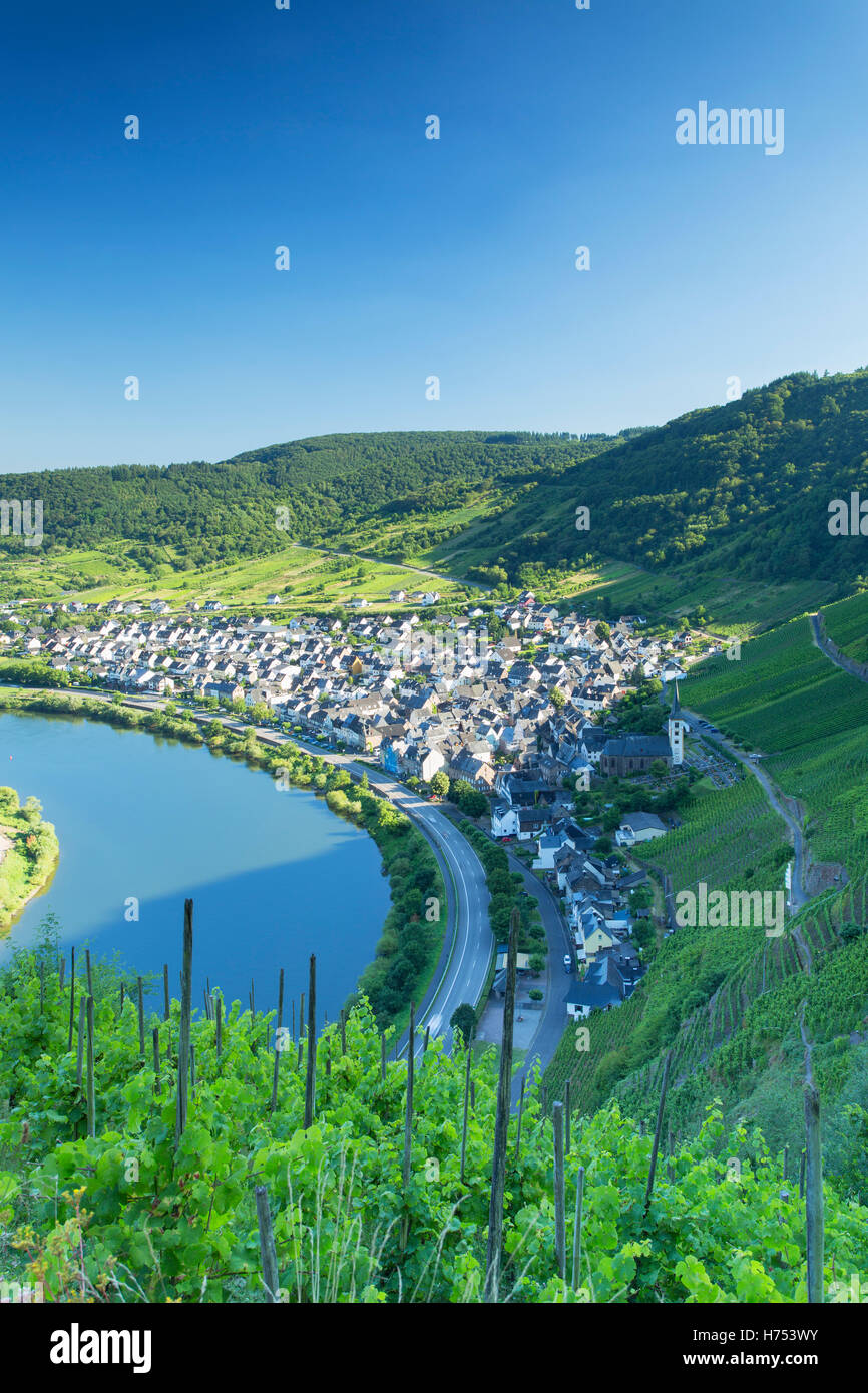 View of River Moselle, Bremm, Rhineland-Palatinate, Germany Stock Photo