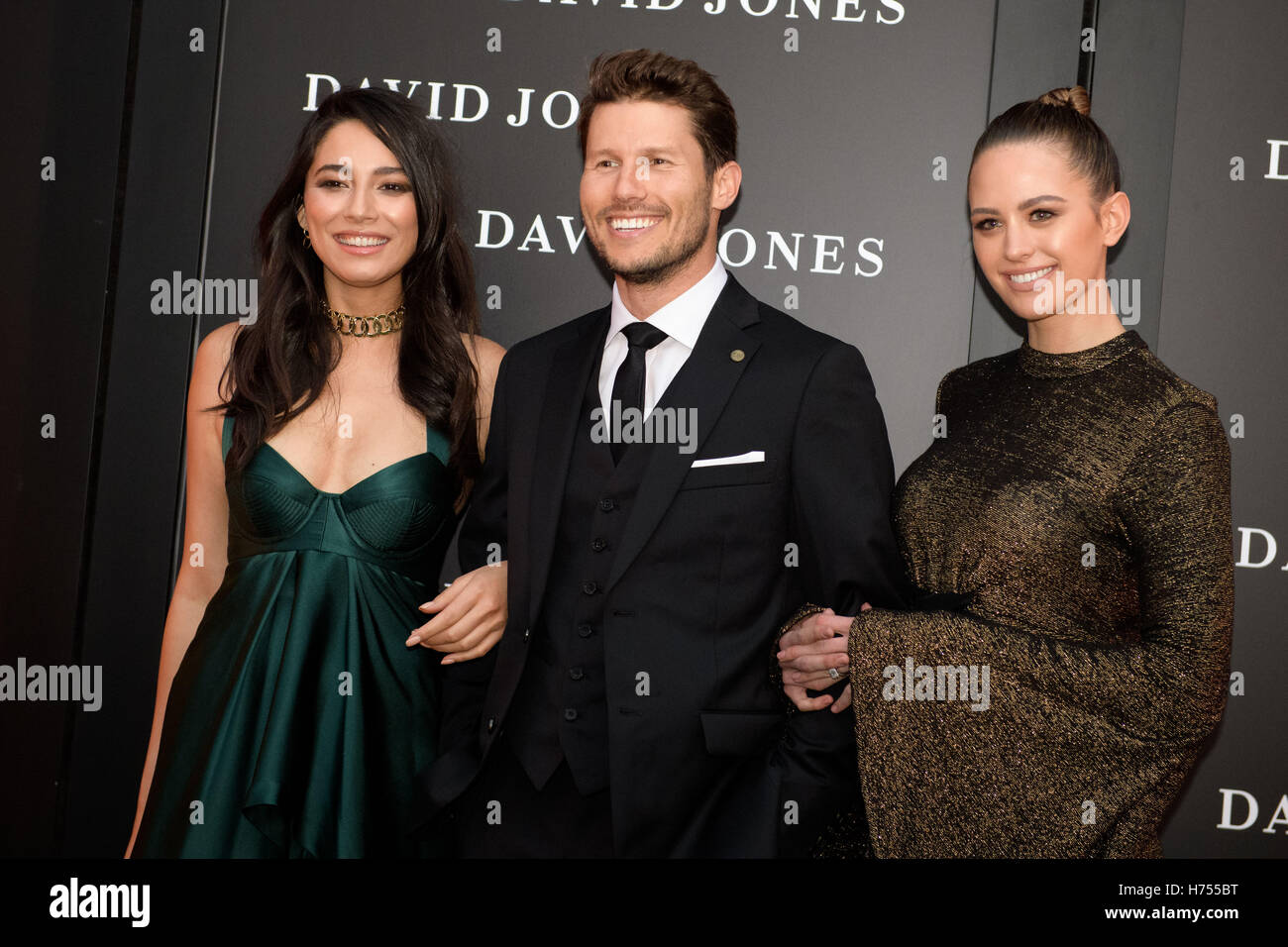 Sydney, Australia. 02nd Nov, 2016. David Jones Ambassadors (L-R) Jessica Gomes, Jason Dundas and Jesinta Campbell poses for photographs during celebrations for the opening of a new signature ‘boutique' store in Barangaroo South in Sydney. Credit:  Hugh Peterswald/Pacific Press/Alamy Live News Stock Photo