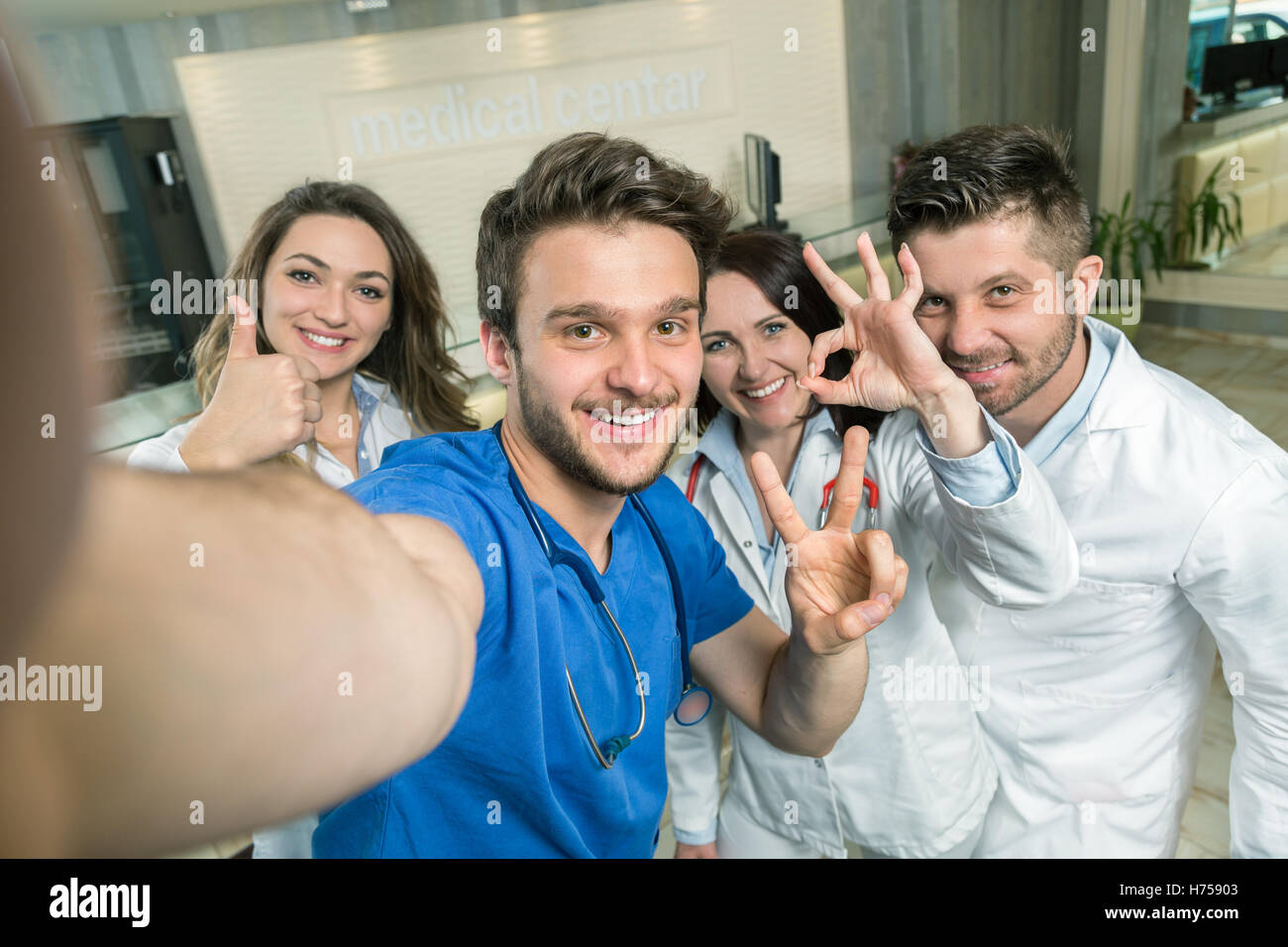 Real hospital nurses hi-res stock photography and images - Alamy