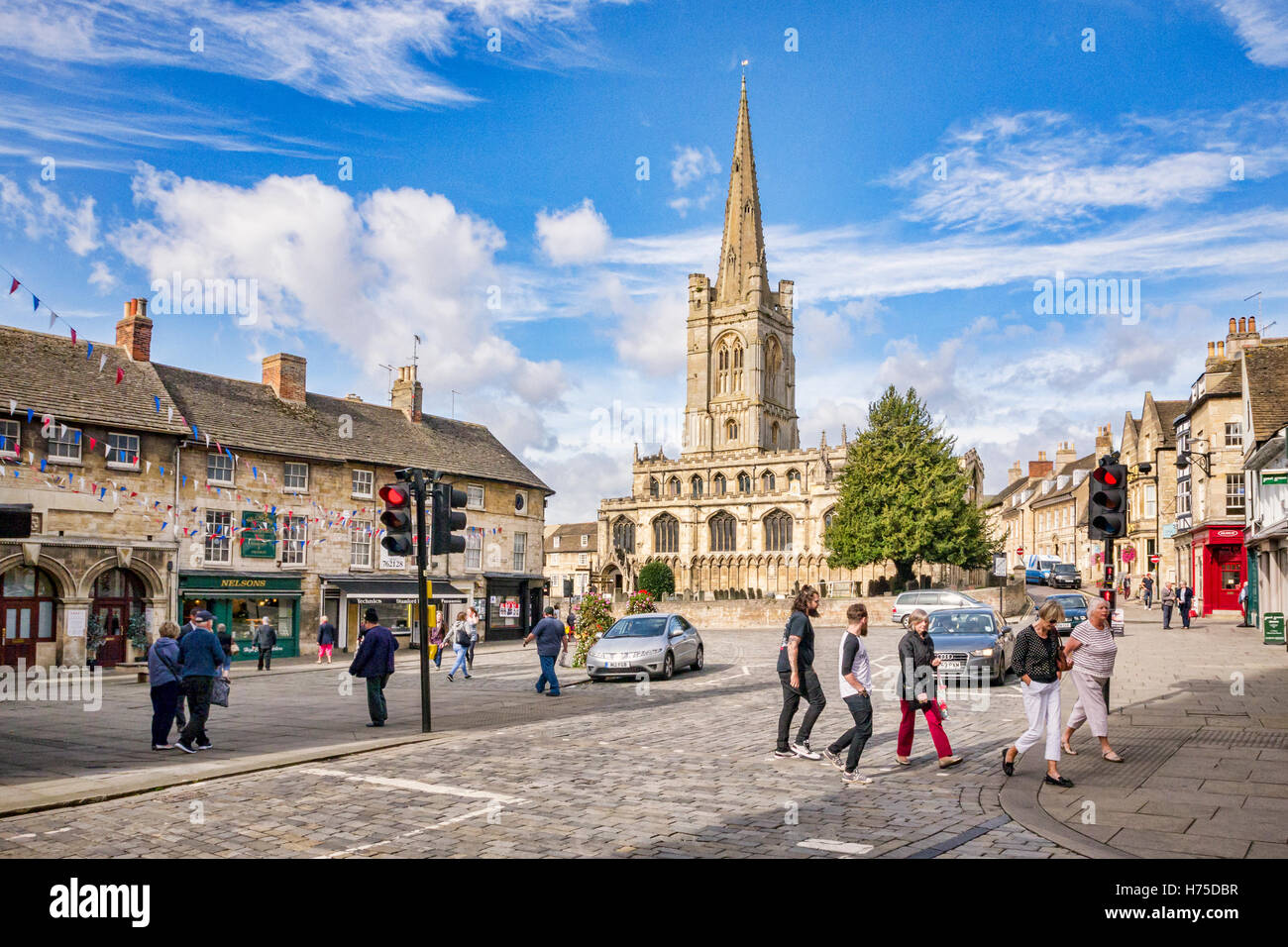 Red Lion Square, Stamford, Lincolnshire, England, UK Stock Photo